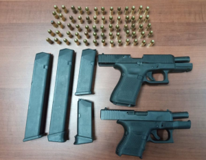 Policía  en Santiago arresta  dos hombres por porte ilegal de armas de fuego