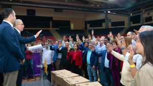 Danilo Medina juramenta a los  titulares de las secretarías del PLD
