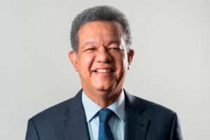 Leonel exige transparencia del Gobierno en manejo de las “tierras raras”