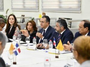 La JCE advierte sobre sanciones por campaña a destiempo