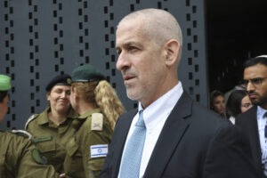 Netanyahu anuncia que destituirá al jefe del organismo de seguridad interna, Ronen Bar