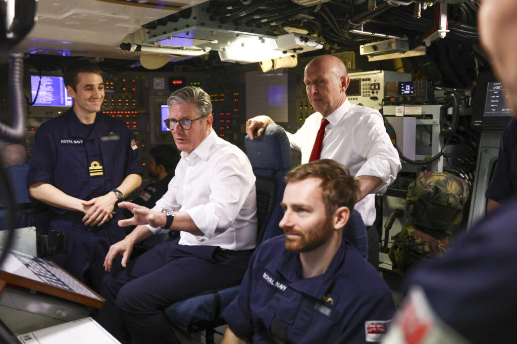 Yates de oligarcas rusos forman parte de la red de espionaje submarino en Europa