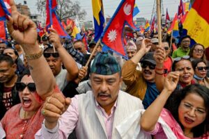 La agitación para reinstaurar la Monarquía sacude Nepal, sumido en una crisis institucional crónica