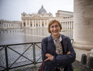 Giovanna Chirri, veterana vaticanista: "El Pontificado de Francisco está siendo rompedor y de reforma profunda"