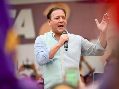 Abel Martínez propone ley para supervisar edificios