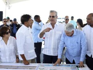Abinader dice que Circunvalación de Baní estará lista pronto