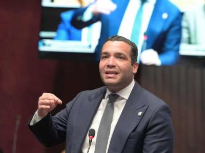 Diputado Charlie Mariotti critica aprobación de préstamos para asignar
