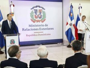 Rusia y República Dominicana trabajan para dinamizar el turismo