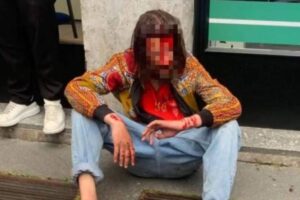 Linchan a un joven sin hogar en Milán tras ser confundido con un agresor de mujeres