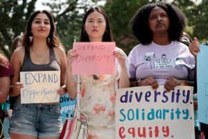 Los tentáculos del Partido Comunista Chino en las universidades de EEUU y la oportunidad de Pekín de atraer talento tras los ataques del Gobierno de Trump a Harvard