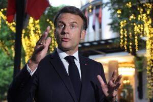 Emmanuel Macron asegura que Trump se ha dado cuenta de que Putin le ha mentido