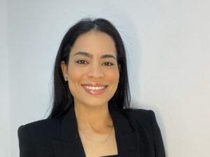 Abinader designa gobernadoras en La Altagracia y Montecristi