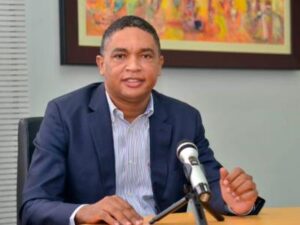 Iván Lorenzo acusa al Gobierno de Abinader de ser “mala paga”