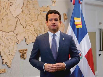 Omar Fernández rechaza propuesta de candidatura presidencial