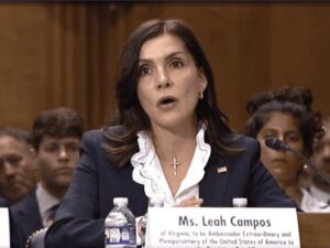 Organización rechaza declaraciones de Leah Campos sobre China