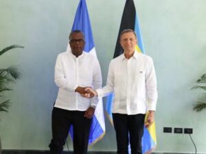 Cancilleres de RD y Bahamas sostienen reunión bilateral