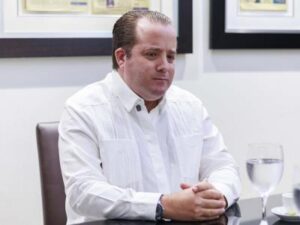 Proponen a Luis Abinader como presidente del PRM