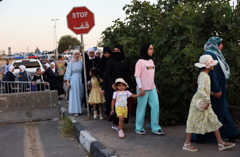 Las mujeres deberán llevar burkini o ropa que cubra el cuerpo en las playas de Siria