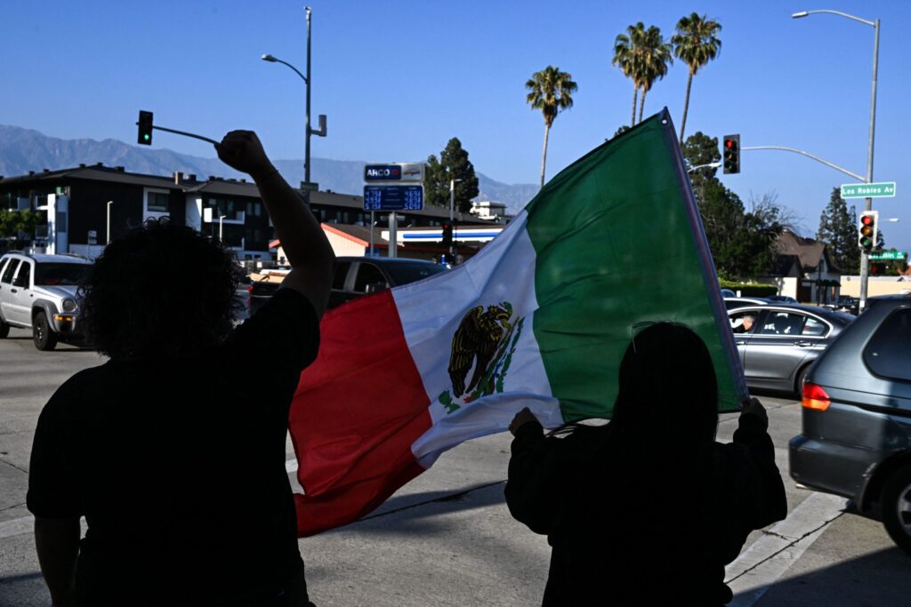 Un mexicano muere bajo custodia en un centro para el control de la migración en EEUU