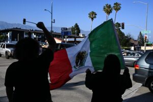 Un mexicano muere bajo custodia en un centro para el control de la migración en EEUU