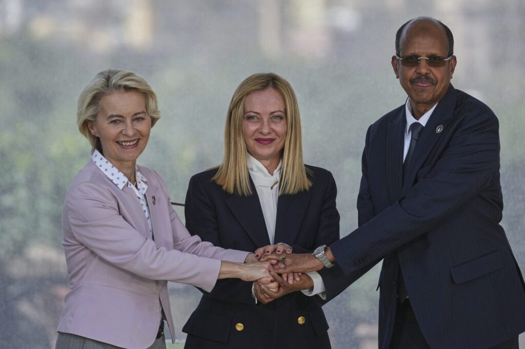 Meloni anuncia un plan de alivio de la deuda africana vinculado a proyectos de desarrollo