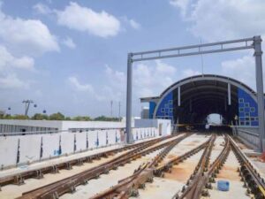 Las obras financiadas con préstamos muestran retrasos significativos