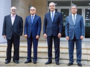 Abinader visitará a Danilo Medina para diálogo sobre crisis haitiana
