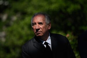 Semana negra para primer ministro Bayrou: moción de censura y el informe sobre los abusos en la escuela Bétharram, donde estudiaron sus hijos