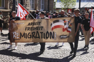 Uno de cada cinco jóvenes europeos apoyaría un gobierno autoritario "en determinadas circunstancias"