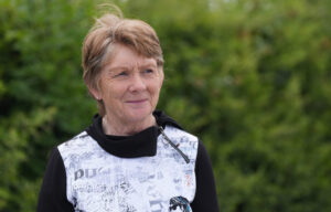 Catherine Corless, la voz que encarna la conciencia de Irlanda y dignifica a los niños "ilegítimos" de Tuam