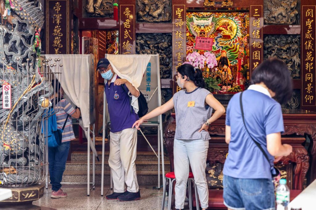 Fracasa en Taiwan el referéndum para expulsar a los diputados "pro China"