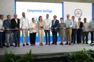 Vicepresidenta encabeza entrega de tres obras de soluciones de aguas residuales por un monto ascendente a los 163 millones
