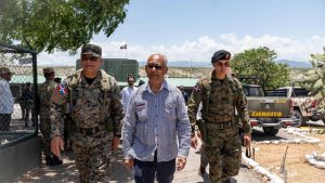 Secretario general de la OEA recorre la frontera domínico-haitiana