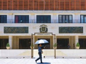 Legislatura extraordinaria por retrasos en el Código Penal