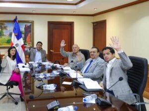 Senado estudiará ley laboral especial para plataformas