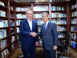 Leonel Fernández: Se debe establecer cierto orden con extranjeros