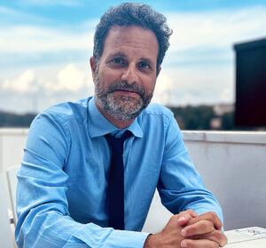 Federico Borello, director de Human Rights Watch: "Dejar pasar lo que ocurre en Gaza devalúa el concepto de genocidio"