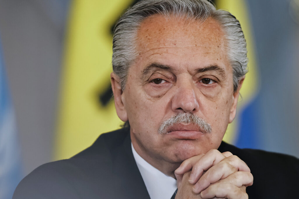 La Fiscalía pide que el ex presidente peronista Alberto Fernández sea llevado a juicio oral por violencia de género