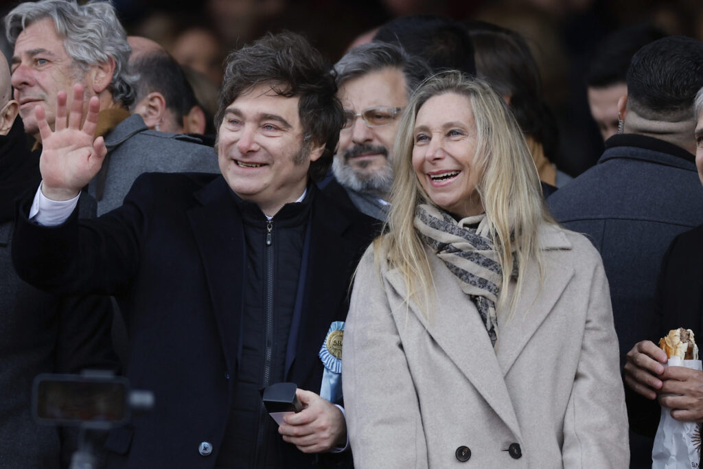 Un escándalo de corrupción afecta al núcleo duro de Milei: su hermana Karina, salpicada por las comisiones de fármacos
