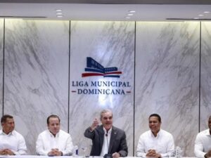 El Gobierno destinará RD$4,000 millones para aceras y contenes