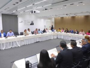 Envían a comisión especial el presupuesto complementario