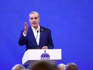 Abinader manda a Leonel a "pelear" con la FAO y la Cepal