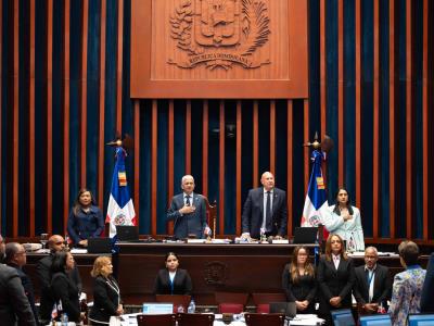 Tres legisladores del PRM tienen récord de inasistencias al Senado