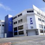 Tras solicitud de Abinader, PRM suspende acto por su gestión