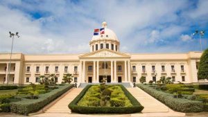 Gobierno informa reducción de la deuda pública en los últimos cinco años